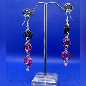 Black Pink Ombré Mobius Spirals